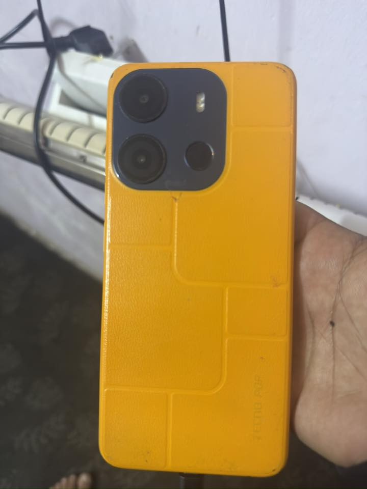 مبايل تكنو للبيع السعر ٥٠ الف قفل كشي مامبدل بي مكاني بغداد جميله او البنوك ***********
