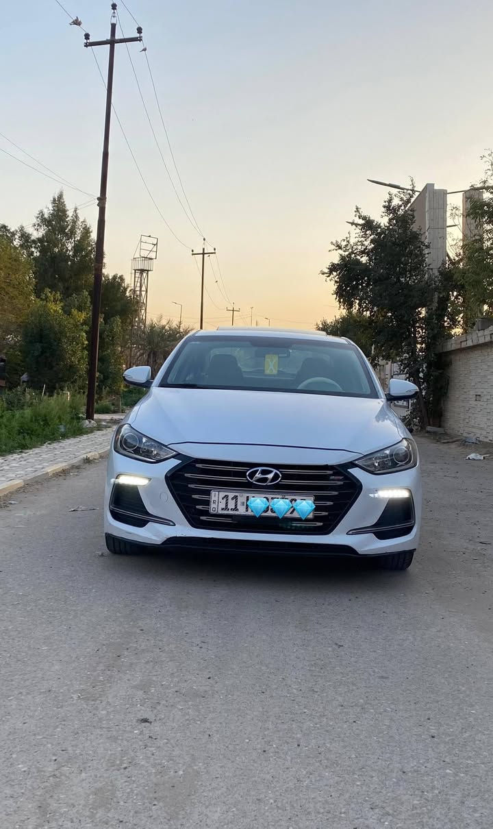 السلام عليكم
النترا خليجي موديل ٢٠١٨ محرك ٢٠٠٠دوش محرك كير تبريد كفالة رقم بغداد الدولي تحويل مباشر السيارة بيها طخة بهلال الجاملغ ومرشوشة 
ماشية ١٠٩ مكاني بغداد وتساب*********** 
السعر ١٤٨ بي مجال
