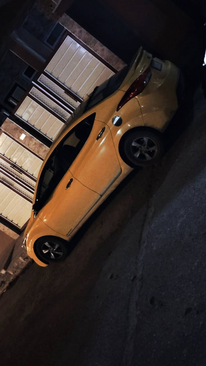 الانترا. نينوئ. محرك 18 كير عادي 6 نمر  امريكي 4 دسك. نضام ايكو. طخم تاير جديد. باتري. جديد  ضرر. قطعتين بدون دواخل. ***********
