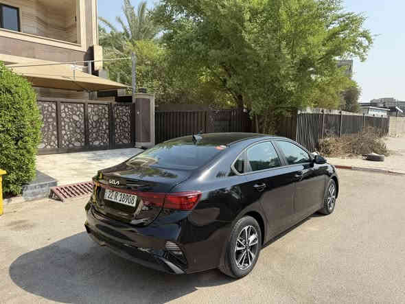 فورتي للبيع 🌟
بيع فقط ❌❌
موديـل 2023
ماشية 21mi
دخول جديد
محرك دوش 2000
حادثها فقط ربع بنيد وجاملغ 
صبغ بدون دواخل وشواصي ولغود
سعر : 153 ورقة
مكان : بغداد زيونة
رقم : ***********
