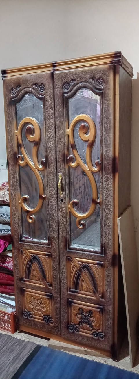 غرفة كاملة للبيع 
السعر 800 الف


**إذا كنت صاحب هذا الإعلان وتريد حذفه لأي سبب، رجاءا أرسل رسالة إلى الدعم الفني**