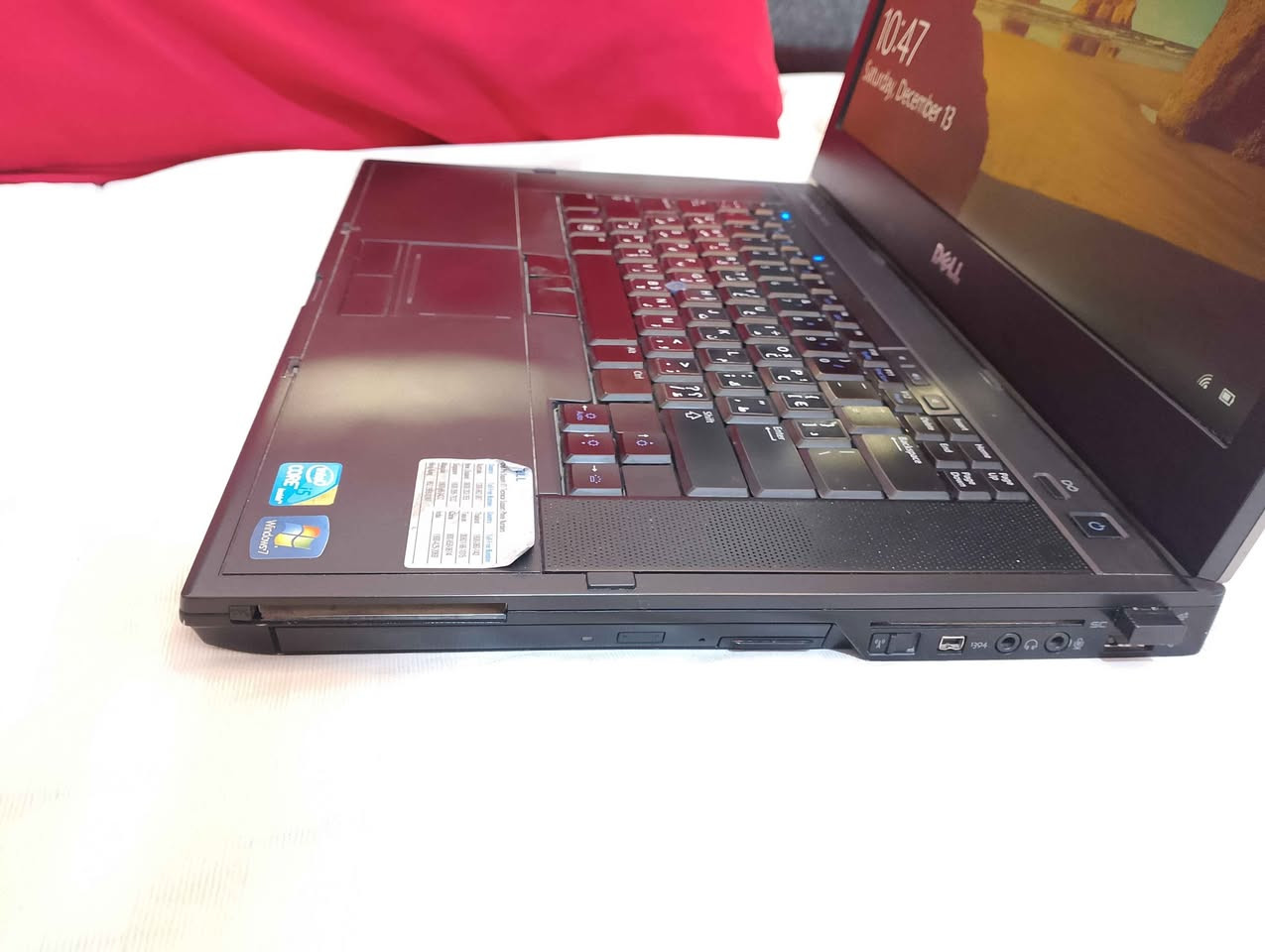 لابتوب للبيع
Core i5 e6510
الجيل السادس
هارد 512 ssd قابل للتطوير
رام 4 ddr3 قابل للتطوير
كارت شاشة 4 shared
شاشة FHD
شاحنة اصلية 
Windows 10pro
جميع المنافذ موجودة 
Usb عدد 4
Aux
Vga
Lan
Sd
Cd/dvd
.
.
Etc
(العيب الوحيد الشاشة انكسرت مثل الي بالصورة موحودة بالاخيرة).

السعر ١٥٠ الف
*********** ناصرية, ذي قار
