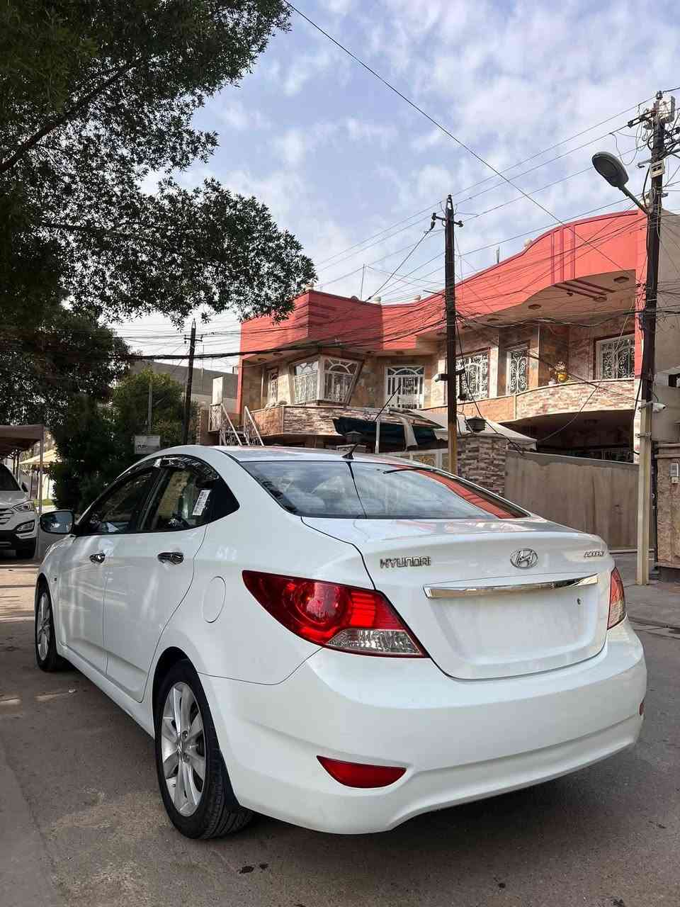 ﷽
🫡 اكسنت2011 خليجي ابيض ثلجي مكينة 16 دوش لا صرف ولا نفخ مامفتوح مكفولة كفالة عامة من الصبغ والتبديل حتى تعديل مابيها دعاميات بدون صبغ  السيارة تبريد شغال نظام eco الاقتصادي حساسات  خلفية جام اوتو مرايات كهرب إشارة بالمراية دبل سويج بلادي ويل كب طخم امامي خلفي جديد  باتري جديد رقم اربيل سنوية بعد مامنتهية شرط التحويل السيارة جديدة و جاهزة من كلشي البيع بس نقد مكان السيارة برطلة مجمع طيبة وموصل ترهم مراوس حسب القناعة 
***********
***********
