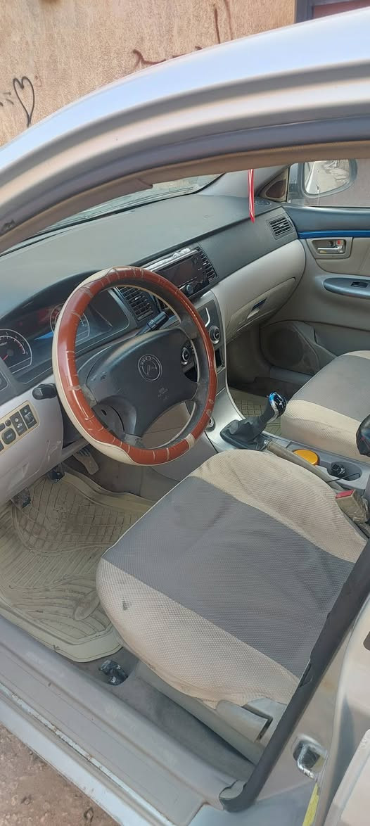 السلام عليكم للبيع مويل موديل ٢٠١٣ رقم بغداد انكليزي صبغ بس باب العبري والباقي مكفول كير ومحرك مكفولات حداديه جديده مكان بابل المحاويل السعر ٤٦ وبيه مجال
الرقم ***********
