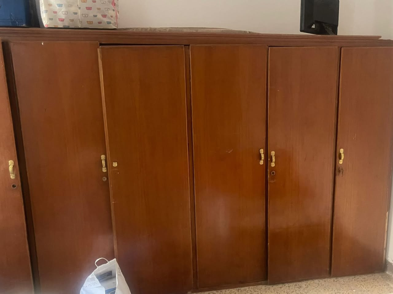 السلام عليكم عندي غراض للبيت كل واحد وسعره


**إذا كنت صاحب هذا الإعلان وتريد حذفه لأي سبب، رجاءا أرسل رسالة إلى الدعم الفني**
