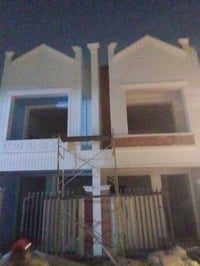 كادر واجهات لبخ وطلس وتغليف فوم وتطعيم الاواجهات 07716297345