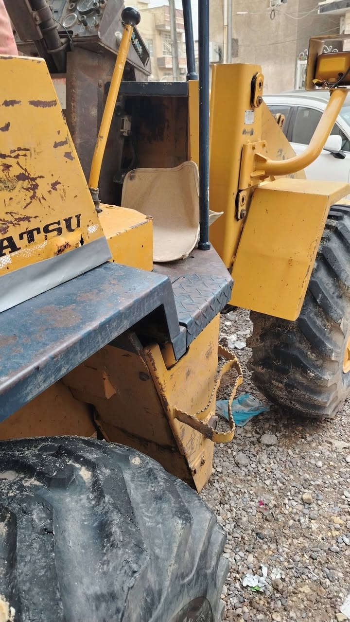 السلام عليكم شفل كوماتسو 70 لبيع
موديل 1998 اصل
رقم انكليزي بغداد
العنوان بغداد الشعب للاتصال ***********
سنويه 2031 تنتهي
