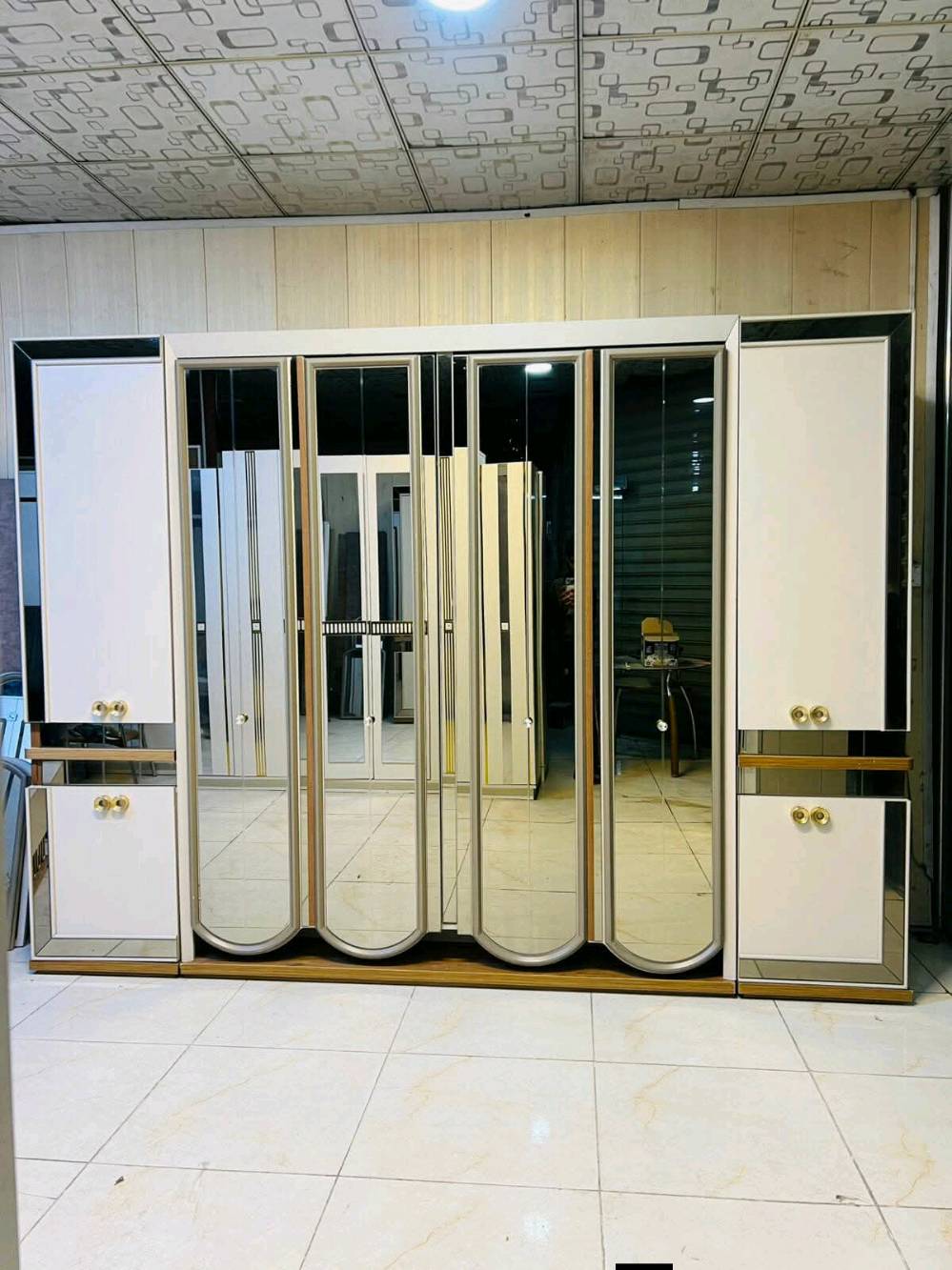 فول نضاله هدروليك معه شد ونقل داخل بغداد مجانا للحجز إدخال واتس