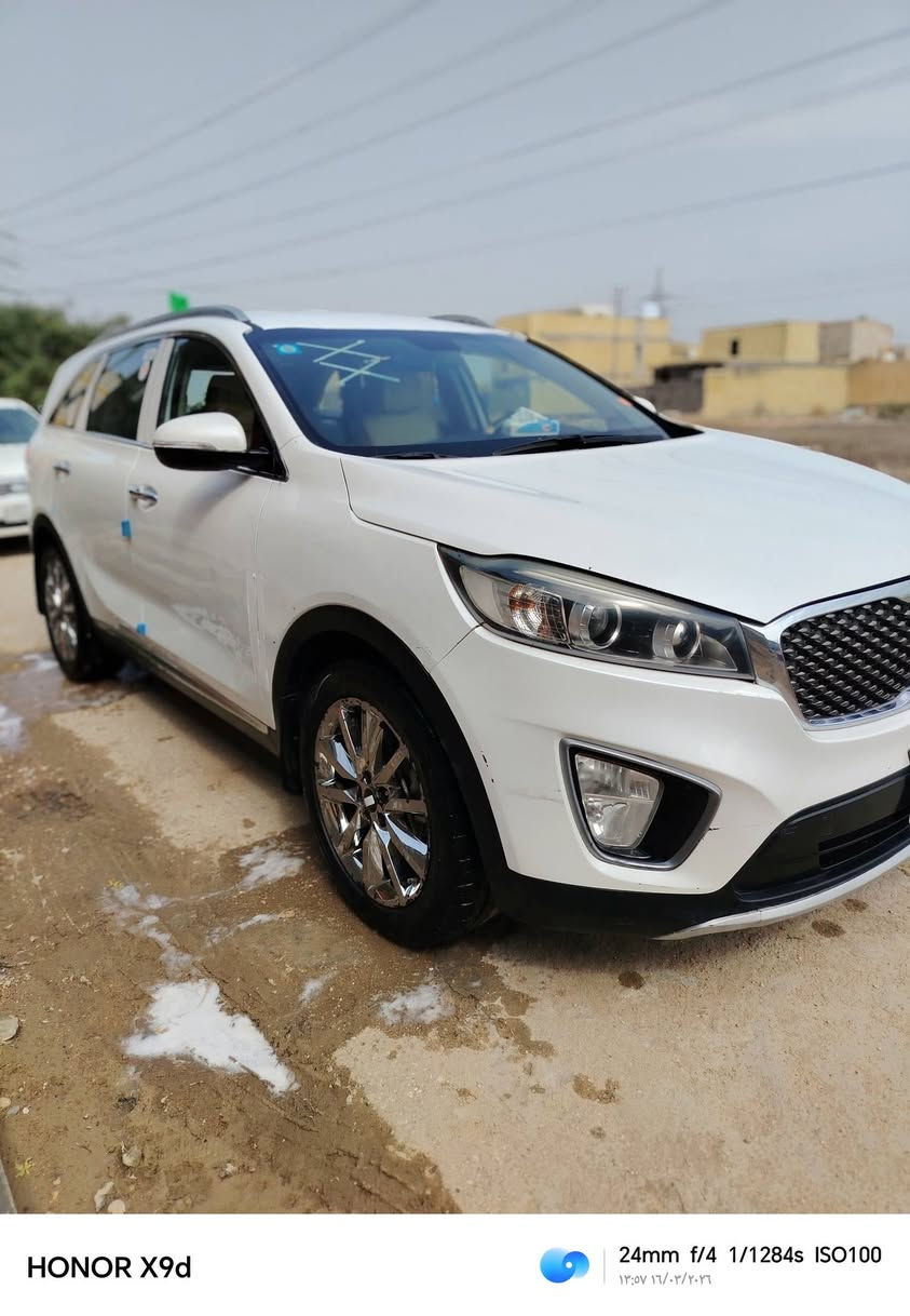 سلام عليكم سياره سيراتو موديل 16 خليجي مكفوله بيها بس باردات ماكينه كير حداديه تخم تاير تبريد شغال جهاز السياره ماشيه 201 بصمه تحكم ستيرن سبعه راكب سنويه 29 رقم ذي قار مكان الناصريه مركز سعر 185 وبيها مجال استفسار على هذا الرقم /***********
ملاحظة/ السياره بس للبيع
