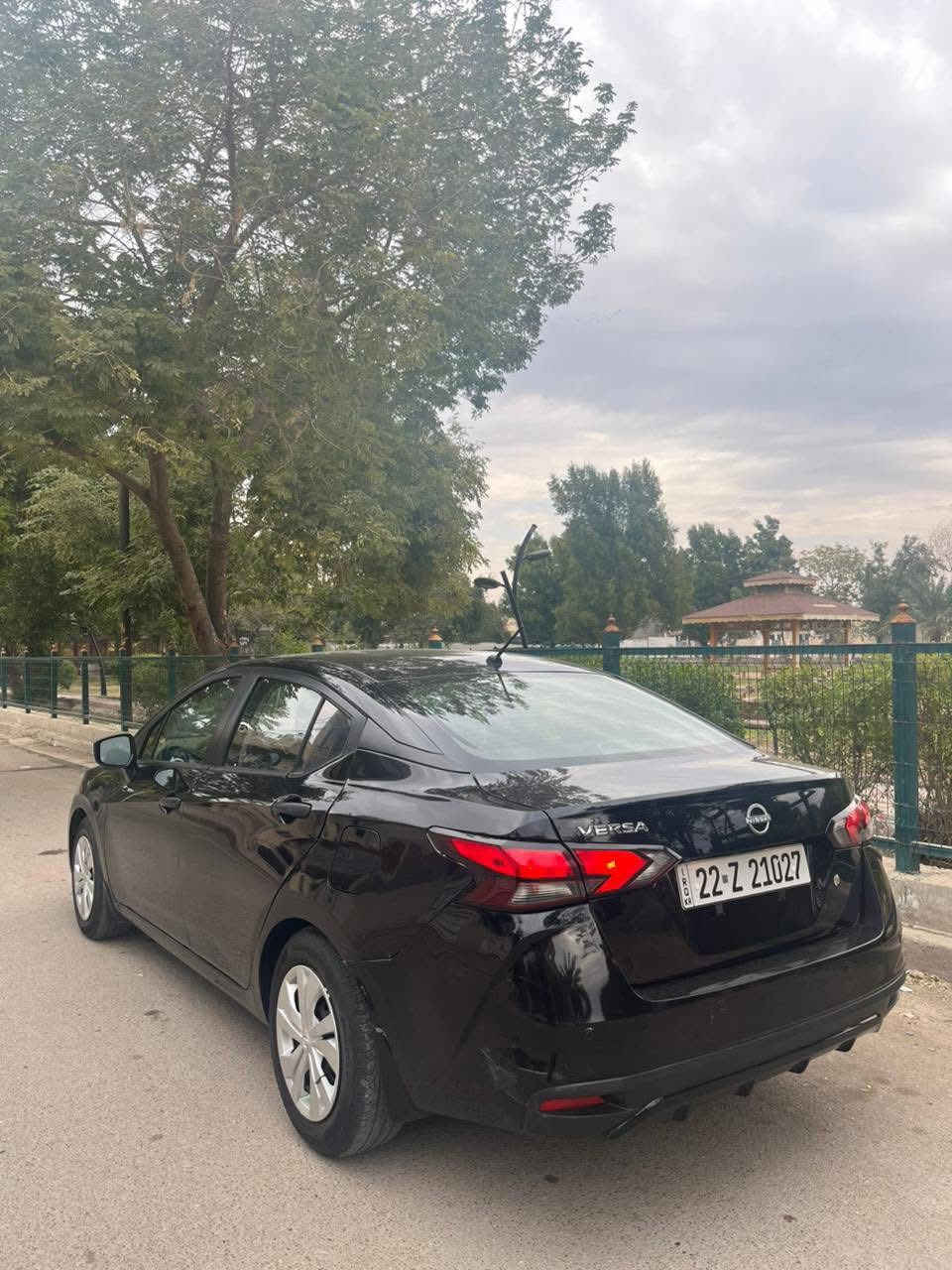 Nissan Versa
الموديل :2023 
المحرك:1.6L
الارقام: اربيل باسمي ترقيم جديد 
العداد:13 الف 
الموصفات🔻
رادار امامي - مانع اصطدام -تحكم ستيرن جهتين - تحديد مسار-مثبت سرعه-شاشه كبيره-كاميرا خلفيه -منافذ شحن امامي خلفي -نقطه عمياء -مانع انزلاق -جام اوتو 
الحادث🔻
(جاملغ خلفي فقط بدون دواخل بدون ايرباك) 
باقي السياره مكفول من كلشي ومابيها اي نقص 

للاستفسار:‭***********
