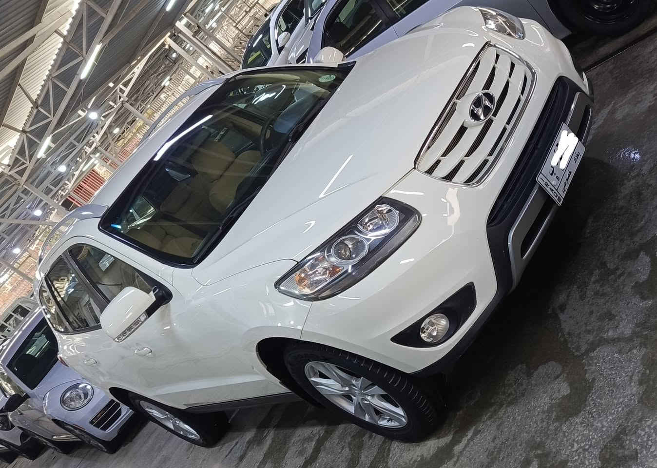 السلام عليكم .
سنتافيا 2012 بغداد خليجيه ماشيه 95 ألف كم محرك 6سلندر 7 راكب 3 قطع تبريد .

 مكفوله بيها بارد بسيط جدآ بقبق الجنطه .

علمآ السياره جديده جدآ .

مكان السياره بغداد .

السعر 165 ورقه .

***********
