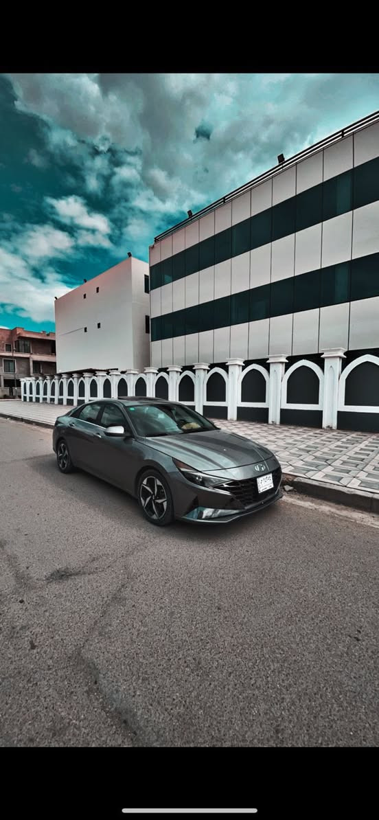 لسلام عليكم..للبيع او مراوس بk4
النترا هايبرد.  موديل2022 _
 أعلى فئة لمتد وارد أمريكي
🚗 وارد أمريكي  –  رقم بغداد– 
تحويل ثاني يوم مباشر رقم بغداد 

🔋 هايبرد (بنزين + كهرباء)
📉 ماشية فقط60m
⚠️ مكفولة بدون حادث – فقط كسر صغير أقل من شبر بالدعامية الأمامية
وصار بيهة هنا عدي حالوب قليل 
الموقع: بغداد – الرصافة
للاستفسار:***********

#الانتره2022 #النترا_هايبرد #وارد_امريكي
