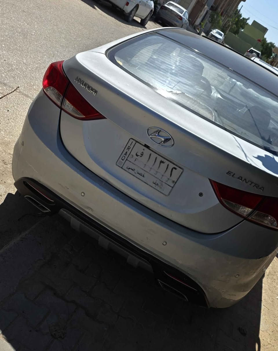 النترا #خليجي للبيع موديل 2012 فول 1/1 عدا البصمة 
#كفالة_عامة لاصبغ ولاتبديل سنويتها لل27
اشاير بالمري
فتحة قمارة
شاشة اندرويد
كاميرا خلفية
تخم تاير جديد
محرك 1600 
فيتبم جديد باتري جديد گير محرك شرط واحد على واحد ترايك وين ماتريد
سيارة تاخذها ربع ماتصرف عليها

السعر :107 وبيها مجال قليل كلش حگ الجية

للتواصل على الرقم:  *********** (خاص ماجاوب) Singapore
