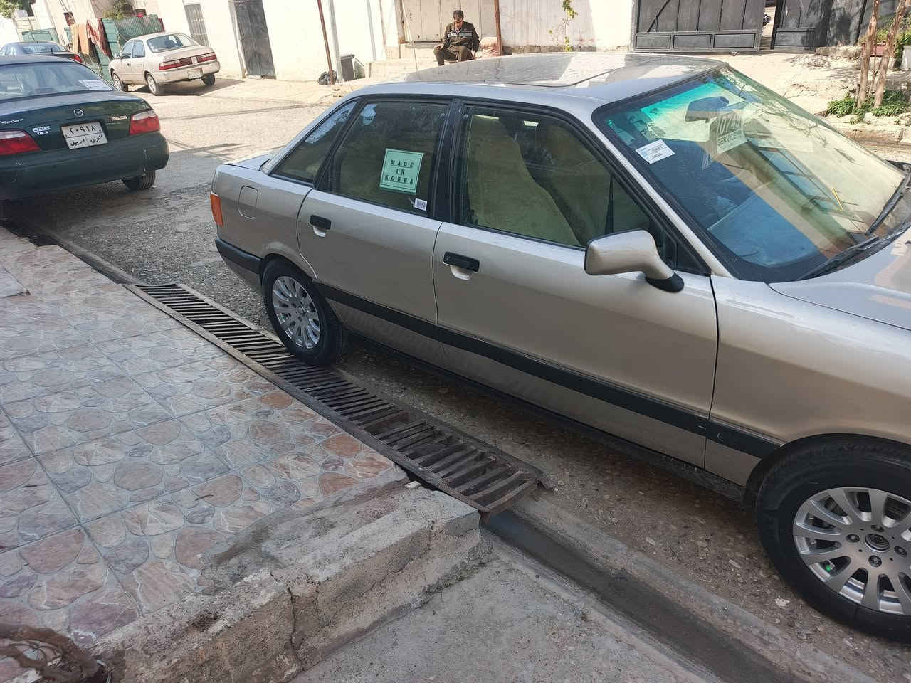 للبيع اودي موديل 1989 كير محرك شرط سياره جاهزه من كل نواحي صدر تايرات كهربايت شرط  سنويه صاقطه شرط تحويل شرط اضبار او قرص دفتر بانزين بي سياره بدون ضربه بس صبغ عام جماليه مكان كركوك خابر عل رقم سعر 24 بي مجال بسيط ***********
