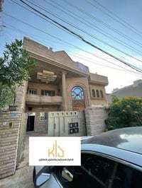 بيت للايجار 300م (نظيف جدا) (#تجاري_سكني) تفاصيل العقار:- مدخلين الطاب...