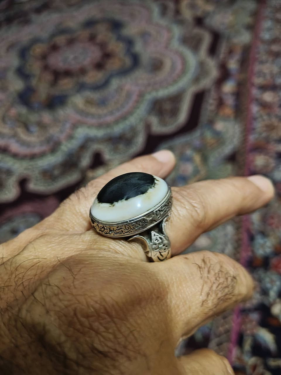 مجموعة خواتم للبيع السعر بالخاص
مكاني بغداد اختار اليعجبك دز صورتة يجيك سعرة عالخاص


**إذا كنت صاحب هذا الإعلان وتريد حذفه لأي سبب، رجاءا أرسل رسالة إلى الدعم الفني**