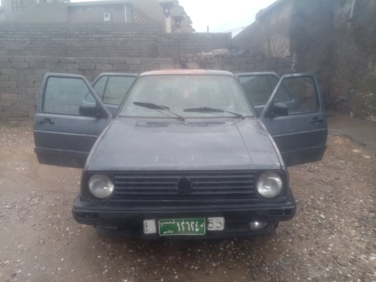 كولف موديل 88 مكينه وكير شرط داخل جديد سياره بلاديه  العنوان موصل حمام العليل السعر 13ورقه ***********
