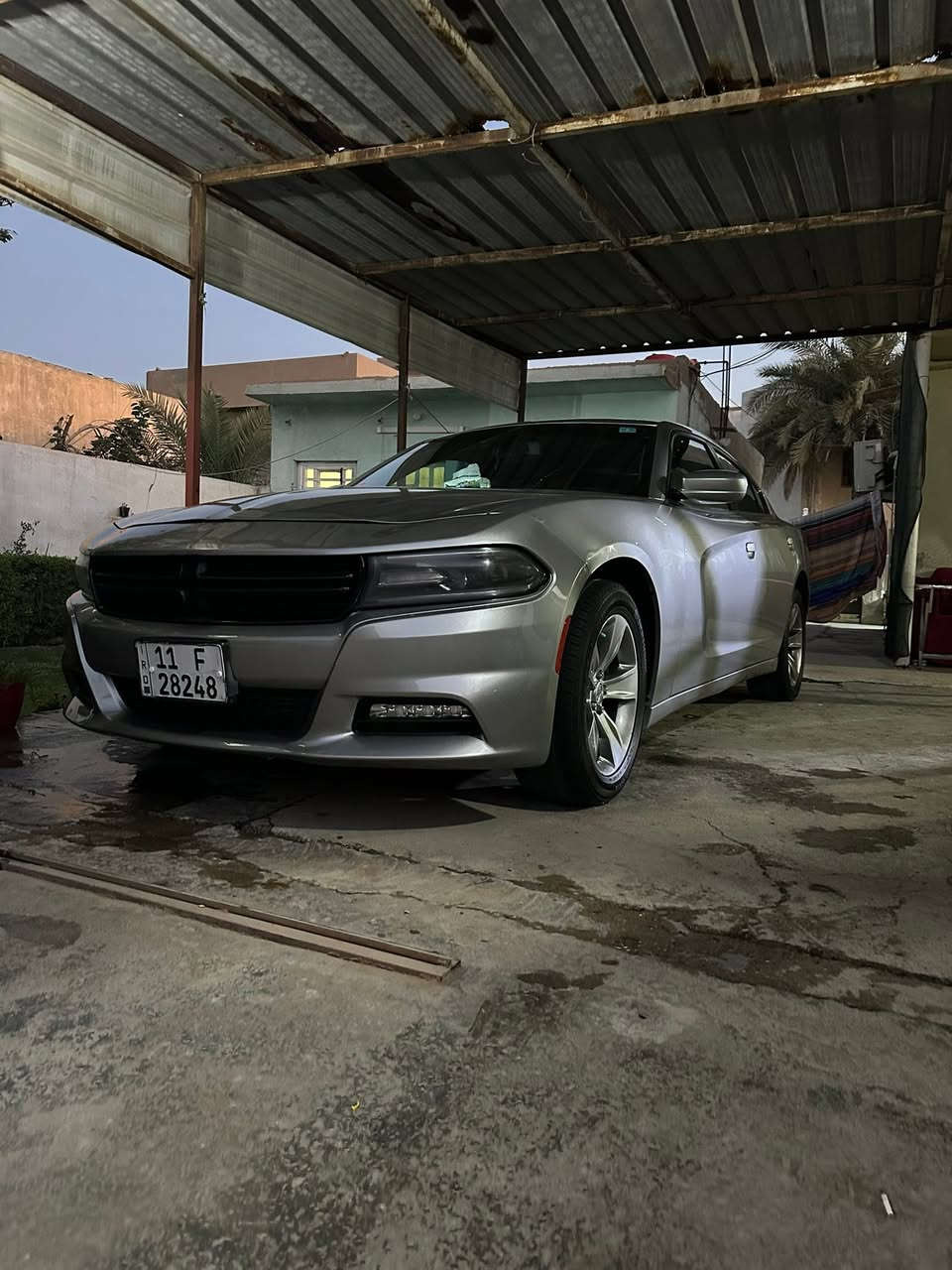 السلام عليكم جارجر 2018 
Sxt
السيارة بيها 3 تبديل جاملغ وبنيد وباب وره السايق
وبيها بارد جاملغ والجنطة بيها صبغ بي الي جوة المسطرة فقط  سياره بيها حالوب جنطة وقمارة والجاملغات قليله سعرها 161بيها مجال 
***********  مكان السيارة الديوانية
