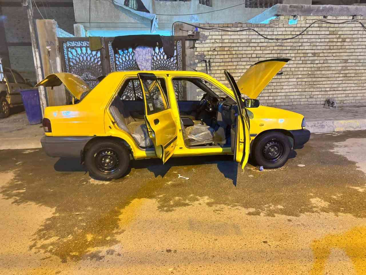 سلام عليكم سايبه 2015 سياره ما بيه ضربه بيه صبخ على كد شبرين مال فابيونو تخم تاير جديد صالي 5 ايام من شديته صدر جديد كير جديد تبريد شغال سياره مصلح الشواصي مال جهت صدر بيه نقص مكينه بيه تبخير وبور سياره بسمي مصفره سعر 33 وبيه مجال حك جيه ***********
