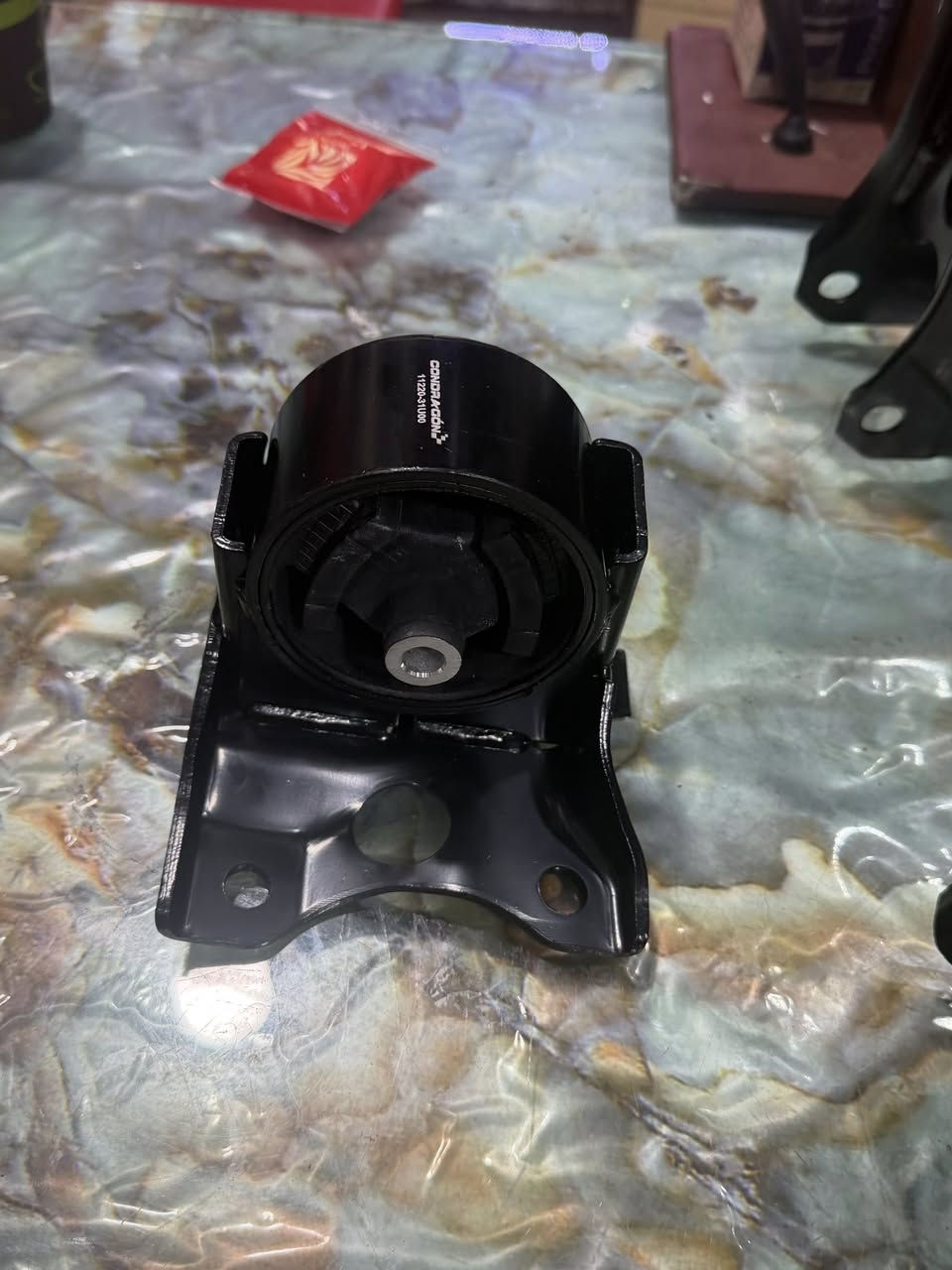 السلام عليكم توفر محلات الغدير ادوات نيسان مكسما 2000 إلى 2008 اذان محرك اذان كير اذان جسر امامي وخلفي وتوجد جوين شوته مكسما 
الأستفسار *********** ابو مصطفى 
الاستفسار *********** ابو مصطفى 
✅توجد خدمه توصيل جميع المحافضات من الشمال إلى الجنوب
