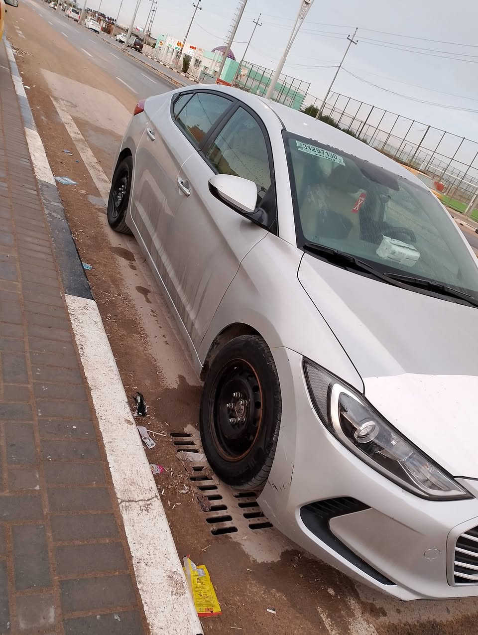 الانترا موديل 2017 جاملغ ومكانين صبغ حره رقم ميسان مكينه الفين مكفوله مكينه كير وتبريد السعر النهائي شده 100 للتواصل ع رقم الهاتف ***********
