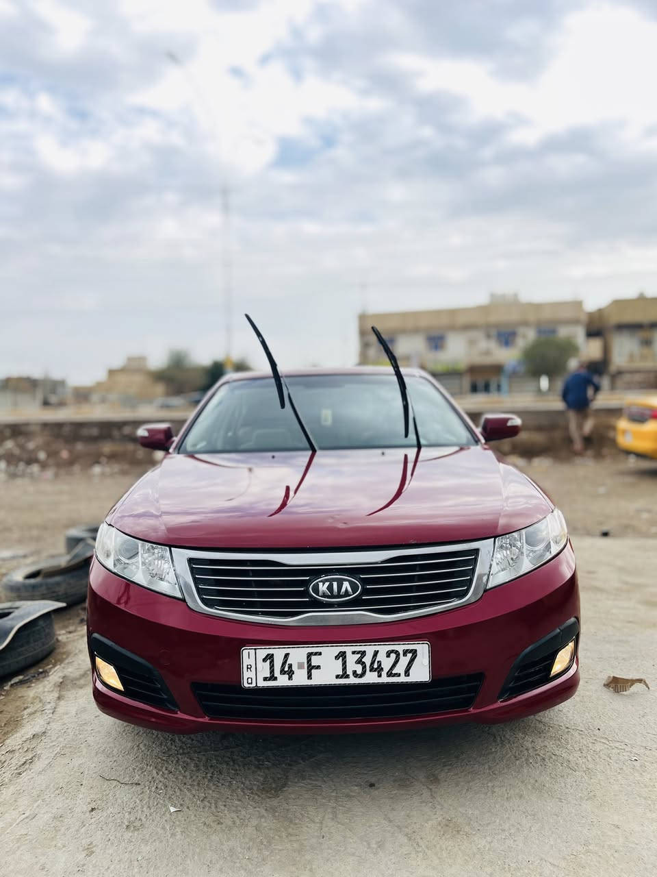 السلام عليكم
للبيع كيا اوبتيما 2009 خليجي قطعتين صبغ 
شاشه كامره تحكم استيرن مكينه 4 حساسات 5 تجاوي 
جاهزه السيار كير مكينه حداديه تبريد تدفئه ع اخر حبايه
مكينه لا تنقيص ولا تبخير رقم بصره دولي ب اسمي 
السعر 113 وبيها مجال قليل حك الجيه 
***********
