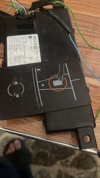 مفتاح تسلا • كرت ضايع • كرت مكسور