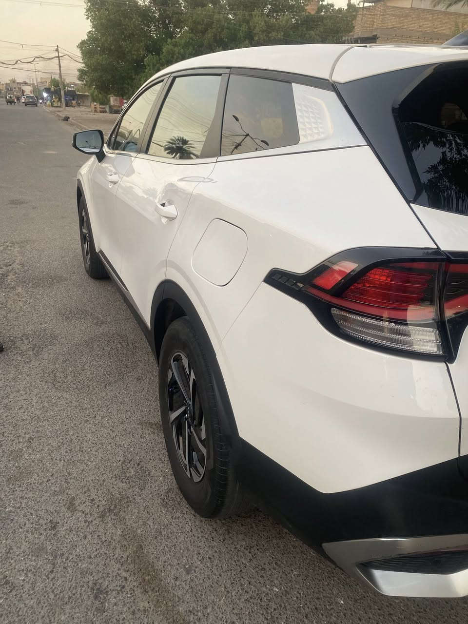 سبورتج مديل 23 هايبرد امريكي بيع او مراوس بجم كبس بيها صبغ صفحت اليمنه مع التكمه بدون دواخل ولجاملغ مال السايق بي صبغ السياره ما بيها اي تبديل القماره بيها بارد السياره كامله وبدون نقص مواصفات عاديه سويج سعرها 155 وبيها مجال لاستفسار ***********
