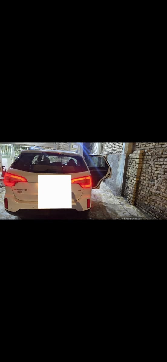 سلام عليكم سورنتو للبيع موديل ٢٠١٣ فول مواصفات السعر ١٤٥ وبيها مجال مكان العماره رقم السياره بصره ***********
