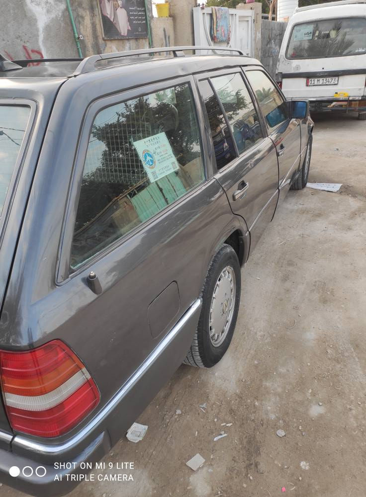 السلام عليكم مارسدس مديل 1991 كير مكينه حداديه تخم تأير كله جاهز مكينه بلاديه كير بلا  رقم بغداد بسمنه جاهزه السياره قواعد دبلات بلادي مكفول مكان السياره كربلاء السعر 58 وبيها مجال قليل النتصال عل رقم ***********
