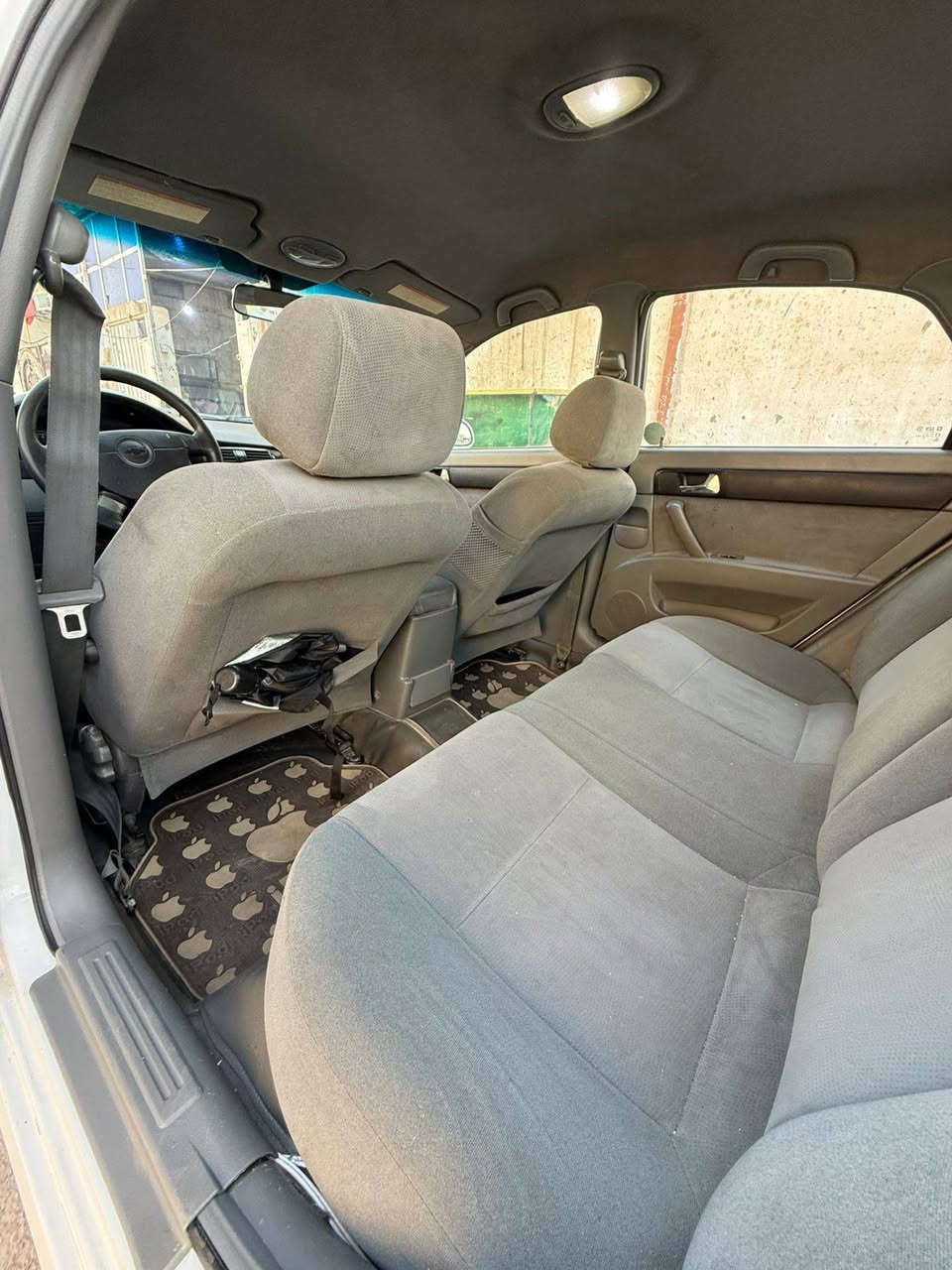 اوبترا للبيع موديل 14 كير عادي قطعين صبغ بدون دواخل هزه جديده تخم تاير تبريد تدفئه شغال كير محرك جديد  السعر 70 قفل مكانها بغداد ***********
