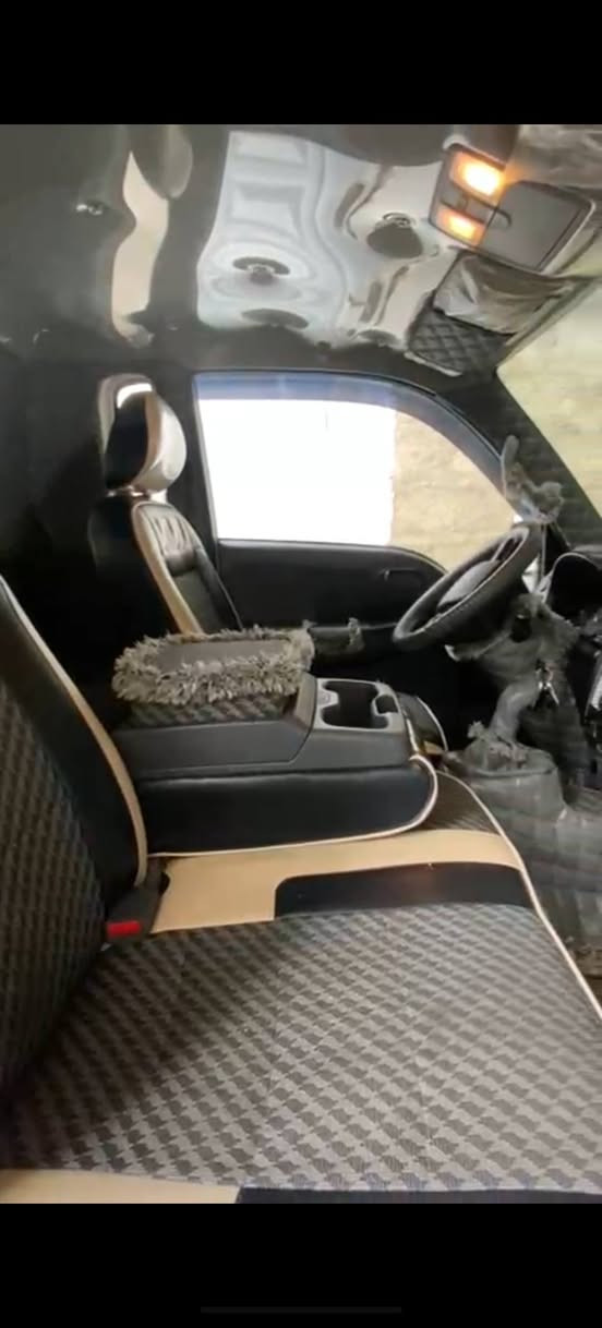 بسم الله الرحمن الرحيم
                      السلام عليكم…
للبيع كيا فحل
موديل 2025
 ما مسجل 
🚗 الماشي: 28 الف  فقط
🔧 الحالة: السيارة فول  على وضع الشركه 100%
✔️ لا صبغ
✔️ لا ضرر
✔️محجر سير شغل رقم 1⃣
✔️  اطارات جديد
✔️ تحتاج بس سايق مضبوط 
✔️السياره بالحقيقه احلى من الصور 

سيارة نظيفة جداً، استعمال خفيف، جاهزة وما تحتاج  اي صرف 
السعر 215$ وبيها مجال 
عنوان  السياره صلاح الدين  الشرقاط
📞 للاستفسار: ***********
