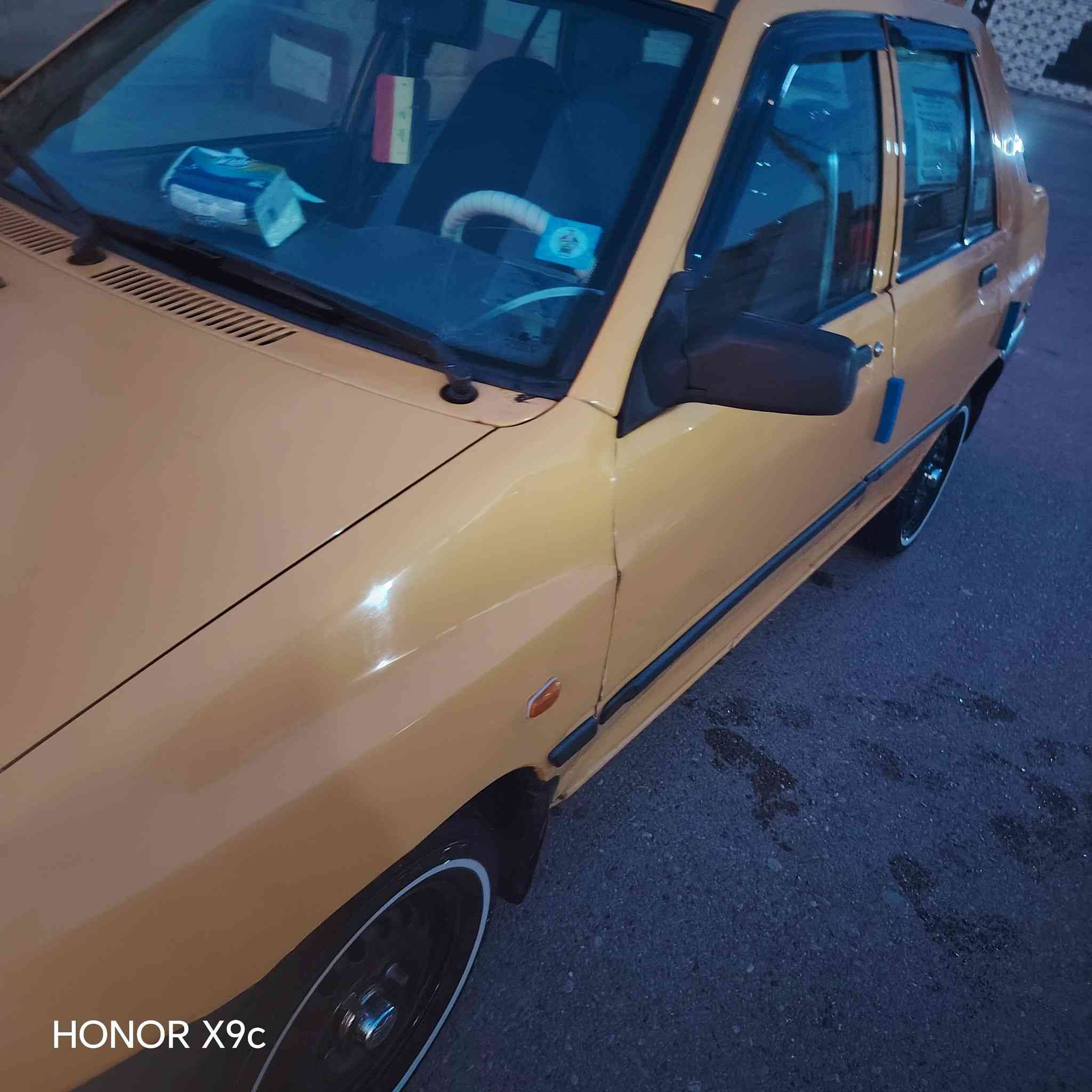 السلام عليكم أقره المنشور عدل ولتعبني رحمه ع والديك عندي مريض يحتاجله عمليه سايبه موديل 17 رقم بغداد انكليزي هزه وصل خط صاقطات اي غرامه معروفه من تاريخ البيع عليه تاخذ صافي بيها صبغ باب سايق وبارد جاملغ خلفي شواصي جدد مكينه قبل شهر بدلته وصدر ومشط ستيرن جديد راديتر تخم تاير تتدفئه تبريد كربهايئات كله تشتغل شاشه اي نقص مابيها ماتصرف ربع دينار عليهه سياره جديده 
عنوان بغداد جسر ديالى القديم
شرط التحويل
السعر ٤٧ 
***********
