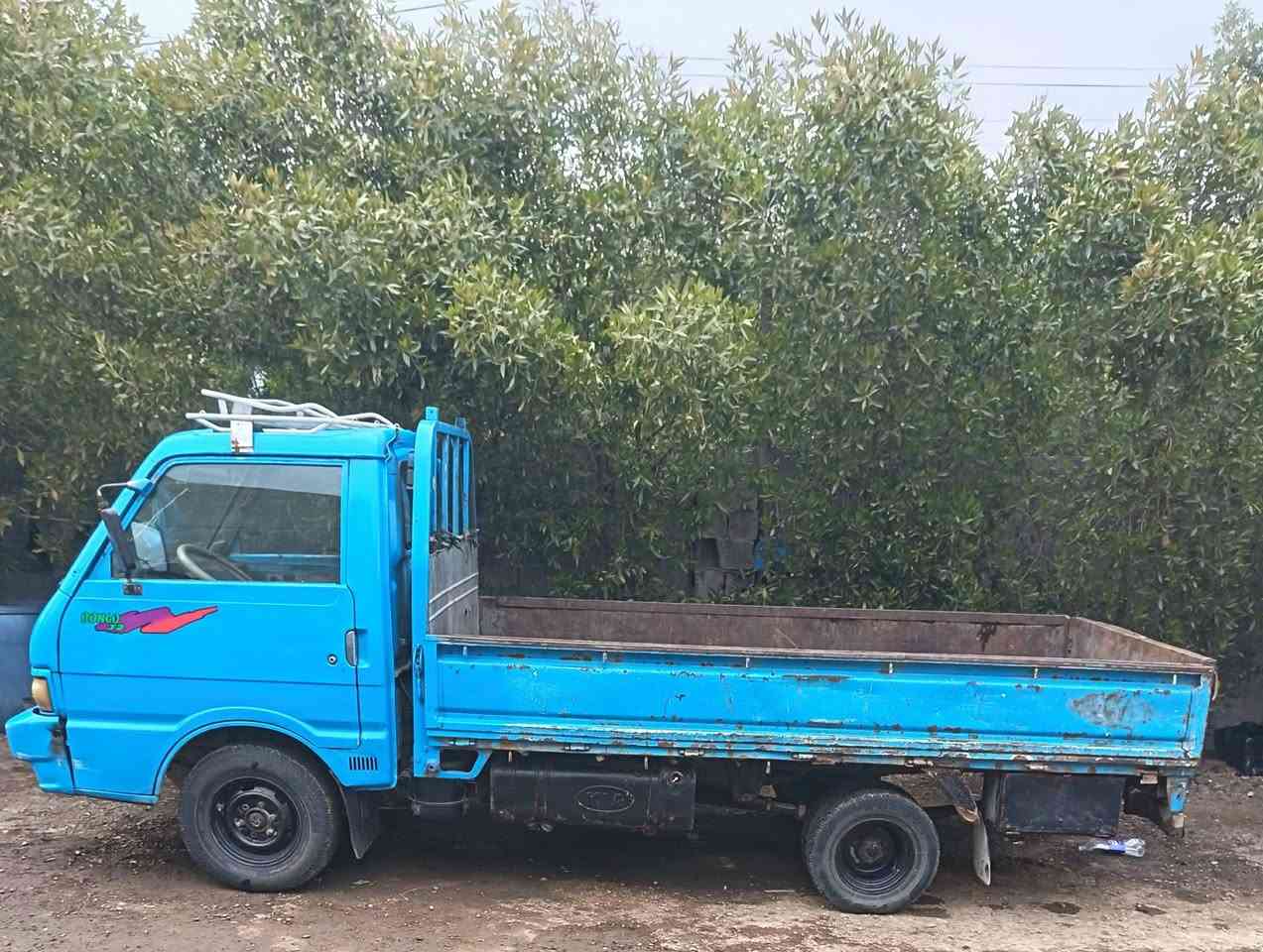 للبيع كيا بنجو 96 تك قمارع 8 چنكال       سعر 42 وبيهه مجال بسيط عنوان بغداد.  
‏‪0772 591 3050‬‏
