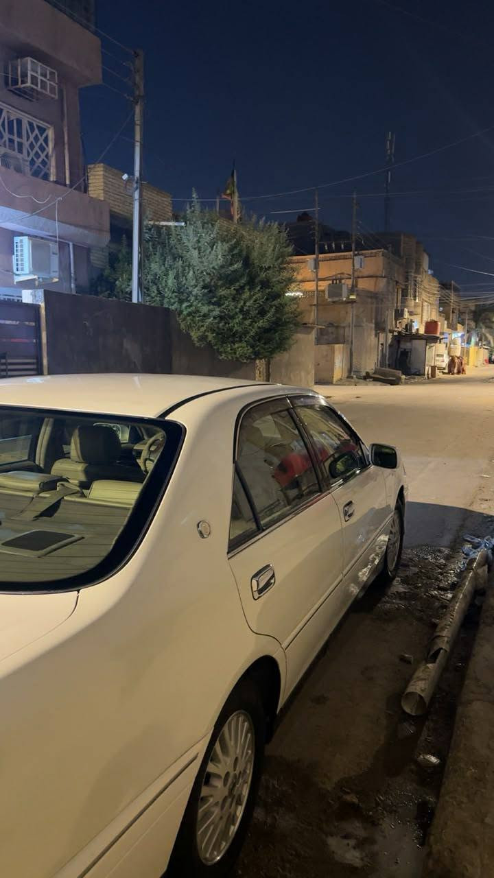 جنون للبيع اربع دكم عاديه
عليها كمرك بصره 
دخول جديد 
العنوان الجمهوريه 
للاتصال بهذا الرقم 
مكلف بلنشر 
***********
