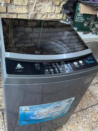 غسالة الحافظ. للبيع 14 او15 كيلو  نظيفه ممصلحه ابد السعر 275 وبيه مجال...