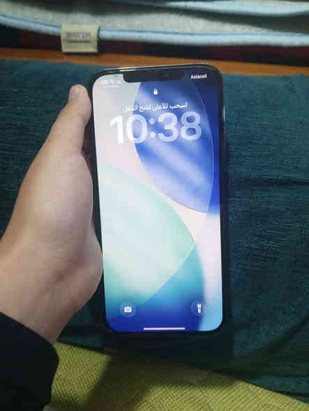 سلام عليكم 12برو ماكس مبدل ضهر والضهر مكسور مثل ما موضح بل صورة البطارية 78والباقي مكفول الضهر ب25 السعر 375قفل من الاخير الموقع بغداد شارع فلسطين الرقم *********** متواجد واتساب فقط رسائل فقط
