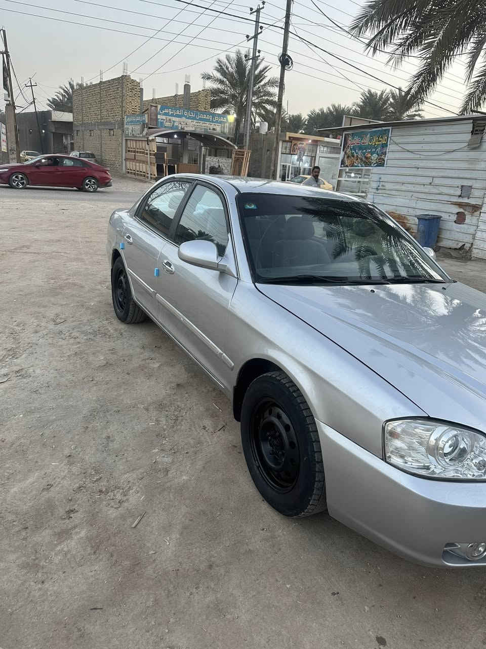 من رخصت لادمن المحترم كية اوبتما موديل/2005 وارد خليجي بدون حادث مكينة وكير بلادي /4 سلندر حدادية جديدة تخم 
تاير صبغ عام الي الجمالية اثر جرد بسمي اني مالك 
جاهز من كلشي عنوان سيارة في بابل 
السعر 65
***********
