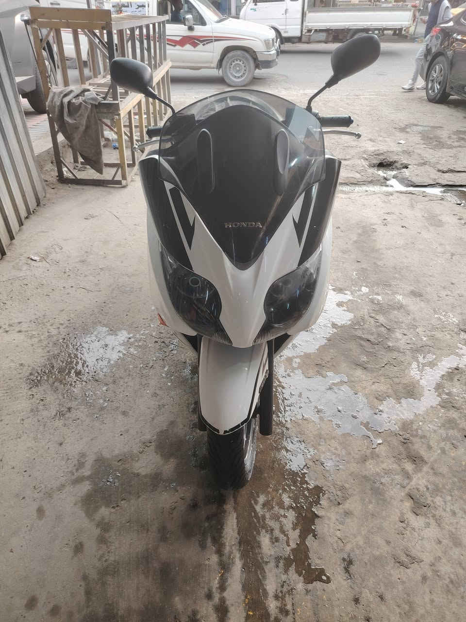 ***********
سعر واحد ونص عنوان حي الجهاد
