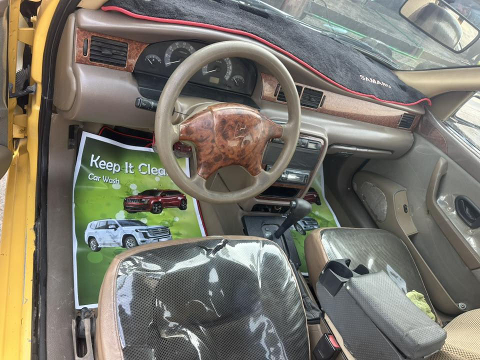 سلام عليكم
سمند لبيع محور كورلا حديث دكشن عالي
كير مكينه كفاله  سياره جديده وضع شركه
بدون صبغ بدون تبديل جاهزه السياره
1 دوشمه ارضيه جديده
دوشمه كشنات جديده
دوشمه سقف جاهزه
تخم تاير جديد صدر جديد
كهربائيات كلهه شغاله 
بلجكتورات. عالي ناصي لايت زنون
كيج بانزين حماوه كله بلاد 
سياره جاهزه بمعنه الكلمه 
السعر ٤٢ وبيه مجال 
مكاني بغداد الستفسار 
***********
