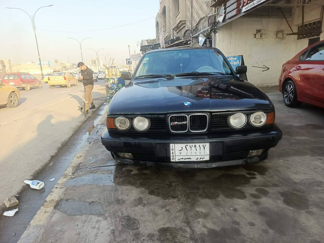 BMW
للبيع 
سته سلندر محرك مسكر 
موديل 1992 سنويه جديده 
جامات كهرب فول وايرمنيه شغاله كامل 
كير عادي حجم 520 
تنته سقفيه دشبول لونين كشنات جلد 
شاشه كامره اماميه كامره خلفيه 
طخم ويل جديد طخم تايرات جديد 
طخم دبلات كلو جديد السياره كدام العين 
السعر 65 
شرط التحويل 
الرقم ***********
