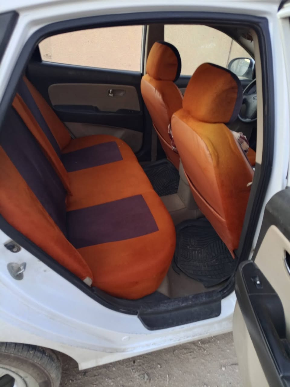 السلام عليكم سياره الانتره موديل 11 كفاله عامه سياره جاهزه رقم كربلاء سياره بسمي مكاني كربلاء السعر 115 رقم الهاتف ***********
