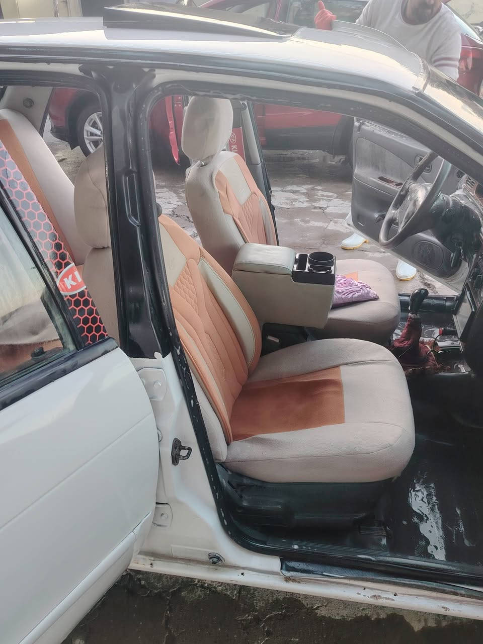 السلام عليكم كيه سيفيه 1996 صبغ عام سياره جديده ومتعوب عليه محرك 1600 مفتوح كير عادي  مال جناي رقم صلاح الدين نكليزي سنويه لل30 شهر ال5 يالله تنتهي هزه الشهر الخامس صاحبه الشرعي بسامره تحويل ثاني يوم  كهربائياته كله شغاله سنتر لوك اشاير لايتات تبريد تدفئه شاشه  فول سياره واحد على واحد مكاني سامراء الشراي يتفضل خاص المو شراي لا يتعبني سعر 43 وبيه مجال *********** هذا رقمي خاص او اتصال
