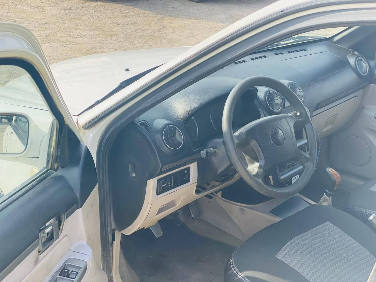 جيلي موديل 2013رقم هه ولير تحويل بشرت گێڕ عادی گێڕوو مكينه بشرت تبريت ساردوو گە رم باره ي سه ياره ي فيكترايه سعري 34ورقه  محامله *********** بغداد, العراق
