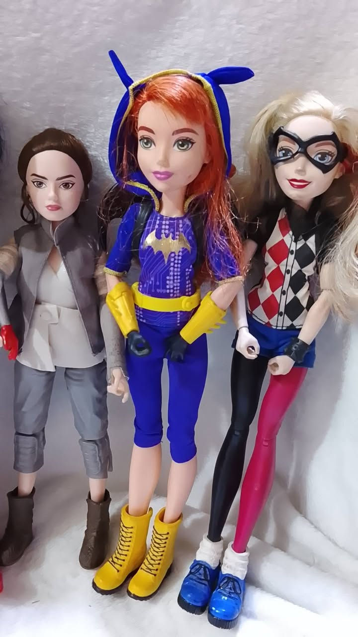 فتيات المارفل مع فتاةحرب النجوم
بملابس، واحذيةاصلية وشخصيات، مفصلية.. تباع مجموعة
حجزعلى الخاص


**إذا كنت صاحب هذا الإعلان وتريد حذفه لأي سبب، رجاءا أرسل رسالة إلى الدعم الفني**