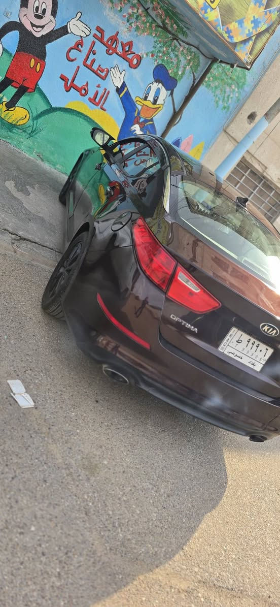 للبيع او مراوس بعاليه اوبتما ٢٠١٥ وارد امريكي حادثها من امريكا باب سايق وهنا حترك المحرك ونصبغ الداخل والبجم السياره مصبوغه قطع اني ابيع حزام  تكم قماره مكفولات السياره معمره تعمير كامل جديد واصلي المحرك ٢٤٠٠  معلى كازكيت يعني تسحك بانزين عادي بدون قطرة دونز
داخل جلد جديد بصمه تحكم ستيرن فول كشن كهرباء نضام ايكو تخم تاير جديد صدر جديد سياره كلها غراضها مشدودة جدد سعرها ٩٨ وبيها مجال بسيط مكانها بغداد العامرية للاتصال ***********
***********
