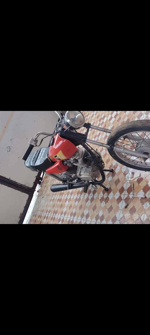 سلام عليكم دراجه. ايرانيه اربعه كير دراجه نضيفه وحلوه تخبل دراجه محرك جديد نكره  مكان دراجه بغداد سعر عل خاص بيك خير وتدلل ***********
