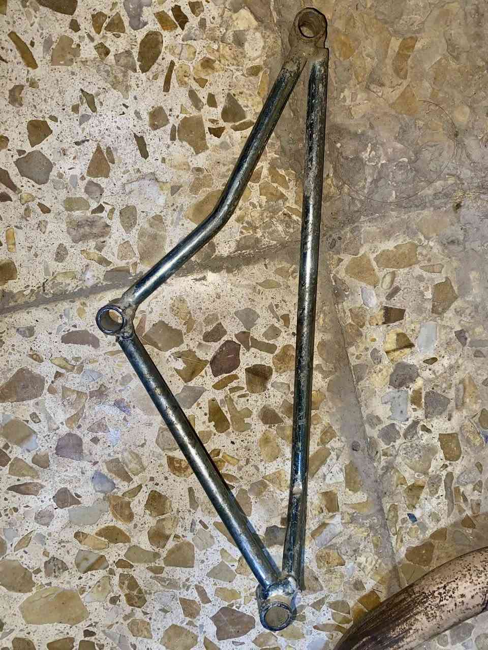 سلام عليگم 
صالنصة تـوبو اصليه للـبيع
مكان ديوانية حي لعسكري 
ليريده يراسلني خاآص


**إذا كنت صاحب هذا الإعلان وتريد حذفه لأي سبب، رجاءا أرسل رسالة إلى الدعم الفني**