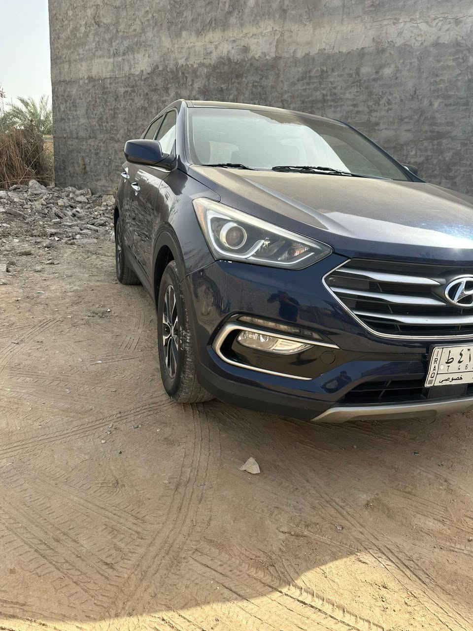 سنتافيا 2018
امريكي ضرر اربع قطع بنيد وجاملغات بدون دواخل 
موصفات نصف فول 
مكينه اربعه سلندر كفاله 
مابيه نقص 
رقم بغداد  
سعر 143 وبيه مجال 
***********
