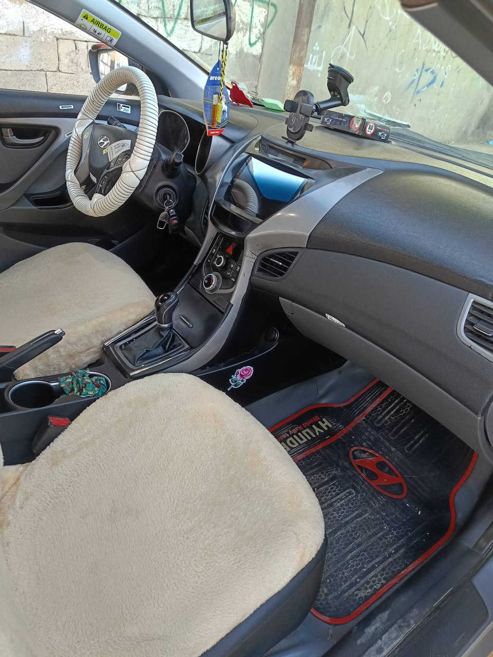 النترا موديل 16 رقم كركوك مشروع وطني لحد 27 بطاقه بنزين حجم مكينة 18 دوش كير مكينه  شرط ضرر بس سقف بي معجون واكع سقيفه بيت بدون دواخل سياره ليبل واحد جاهز لشغل سعر 88 بي مجال رقم هاتف ***********
